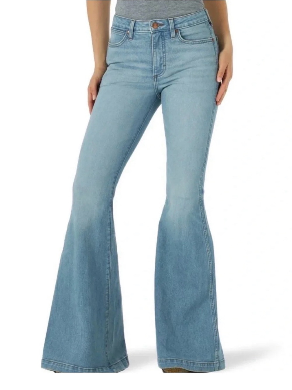 NWT Wrangler Retro Trumpet Flare Jeans Light Wash Sz26